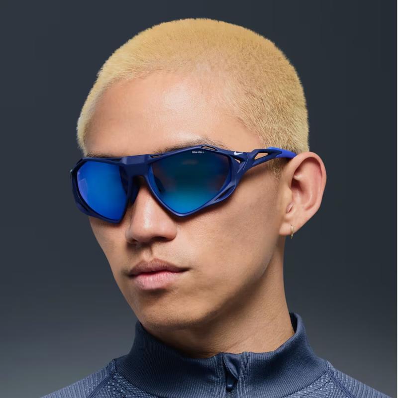 NIKE IF1120X ZEUS RISE